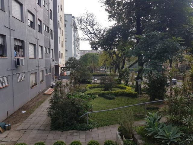 #5 - Apartamento para Venda em Porto Alegre - RS - 2